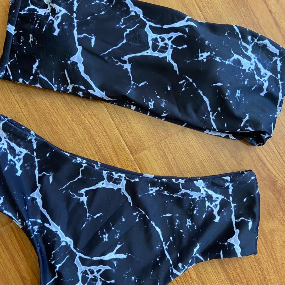 Bandeau High Rise Bikini - Picture 2 of 3
